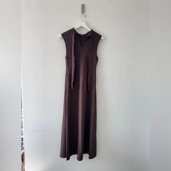 ASTR THE LABEL High Neck Tie Back Brown Midi Dress M - Picture 4 of 6